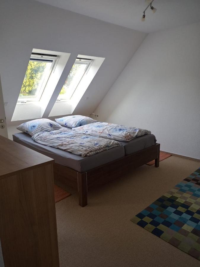 Modernes 21 M² Apartment Modern, Zentral Schortens Ngoại thất bức ảnh